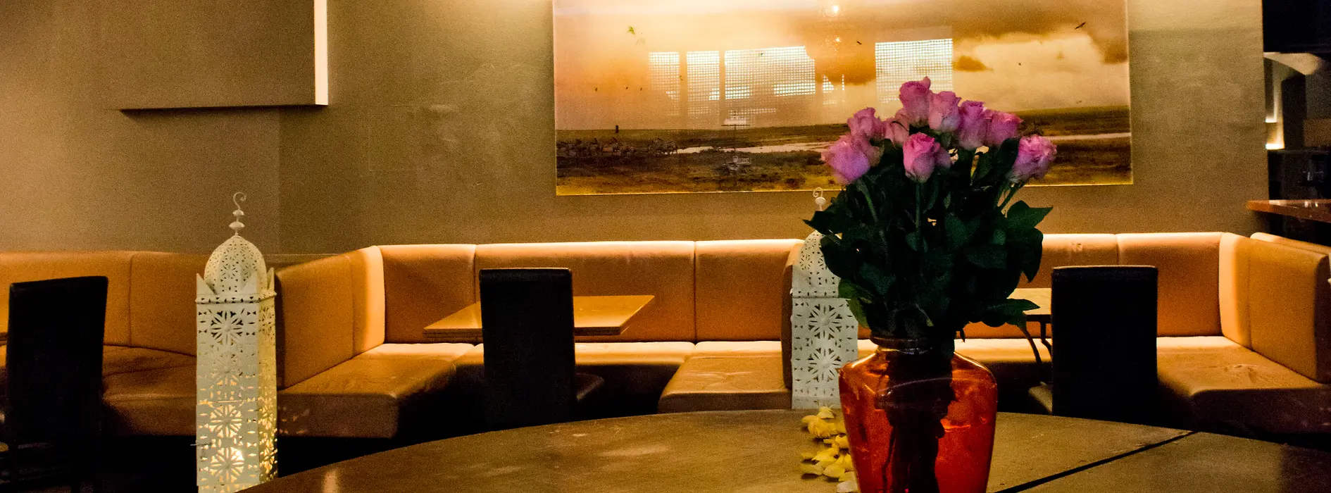 Gedeckter Tisch im Restaurant Aux Gazelles 