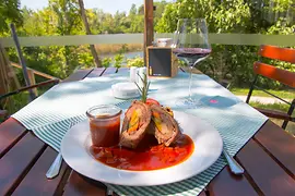 Das Chadim, Terraza ajardinada 