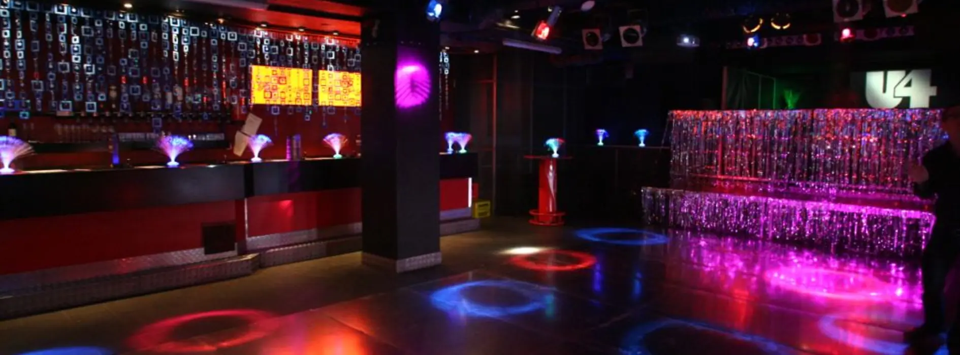 Piste de danse de la discothèque U4