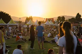 Festival Donauinselfest, atmosféra na ostrově v roce 2016