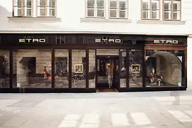 Exclusive shopping street 