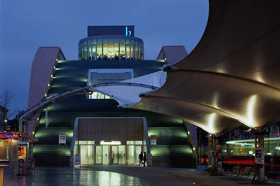 Biblioteca Principală (Hauptbücherei) Viena