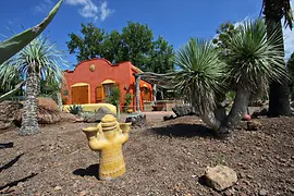 Häuschen im Mexikanischen Garten der Blumengärten Hirschstetten