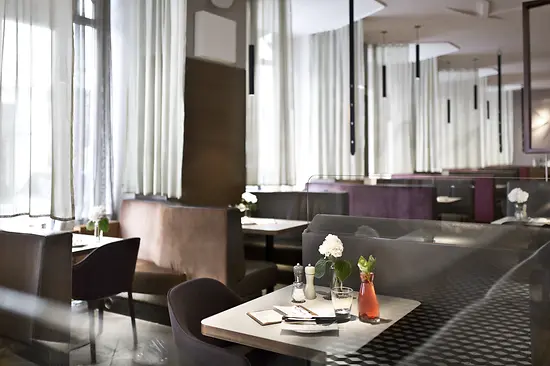Joma Restaurant, interior view