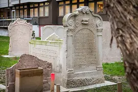 Jüdische Gräber in der Seegasse