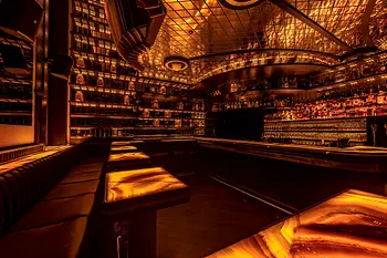 Cocktail bar