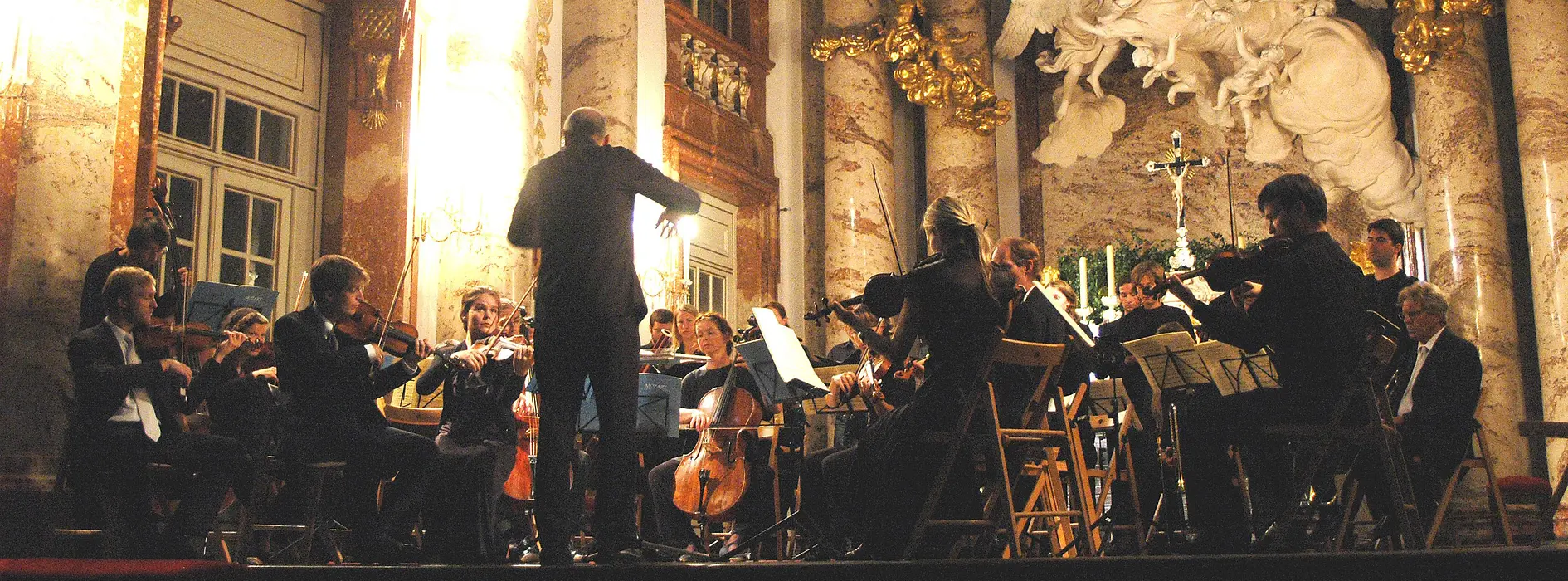 Orchester 1756 gives a concert at St. Charles Church