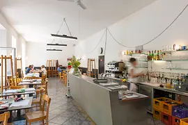 Restaurant Pizza Mari from the inside