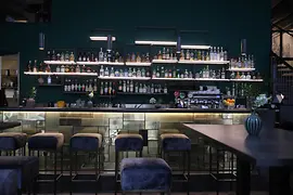 Restaurant Albert, interior view of the bar