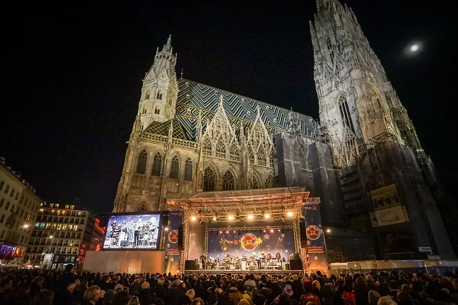 Duomo di Santo Stefano e Stephansplatz a San Silvestro