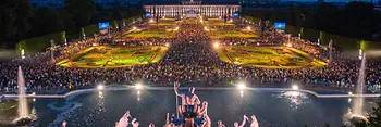 Vienna Philharmonic Summer Night Concert, Neptun Fountain, park, castle