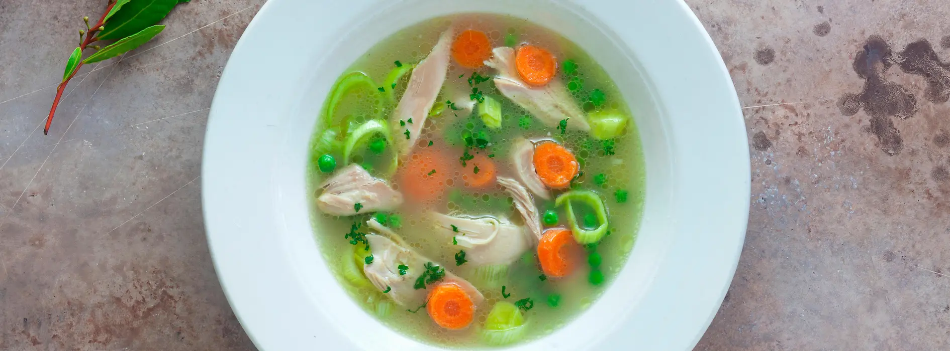 Old-style Viennese chicken soup