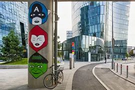 Totem Modern installation by Honet at the subway columns of the U2 line between Trabrennstrasse and Stella-Klein-Löw-Weg