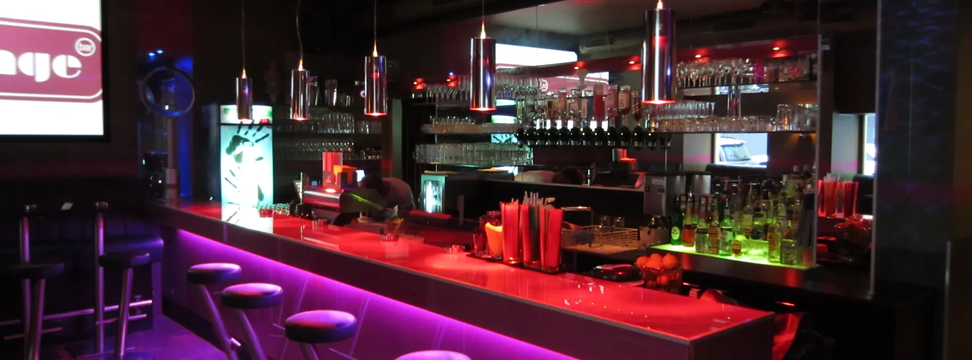 Intérieur d'un bar