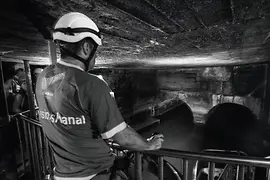 Sewer worker in Vienna's sewer system