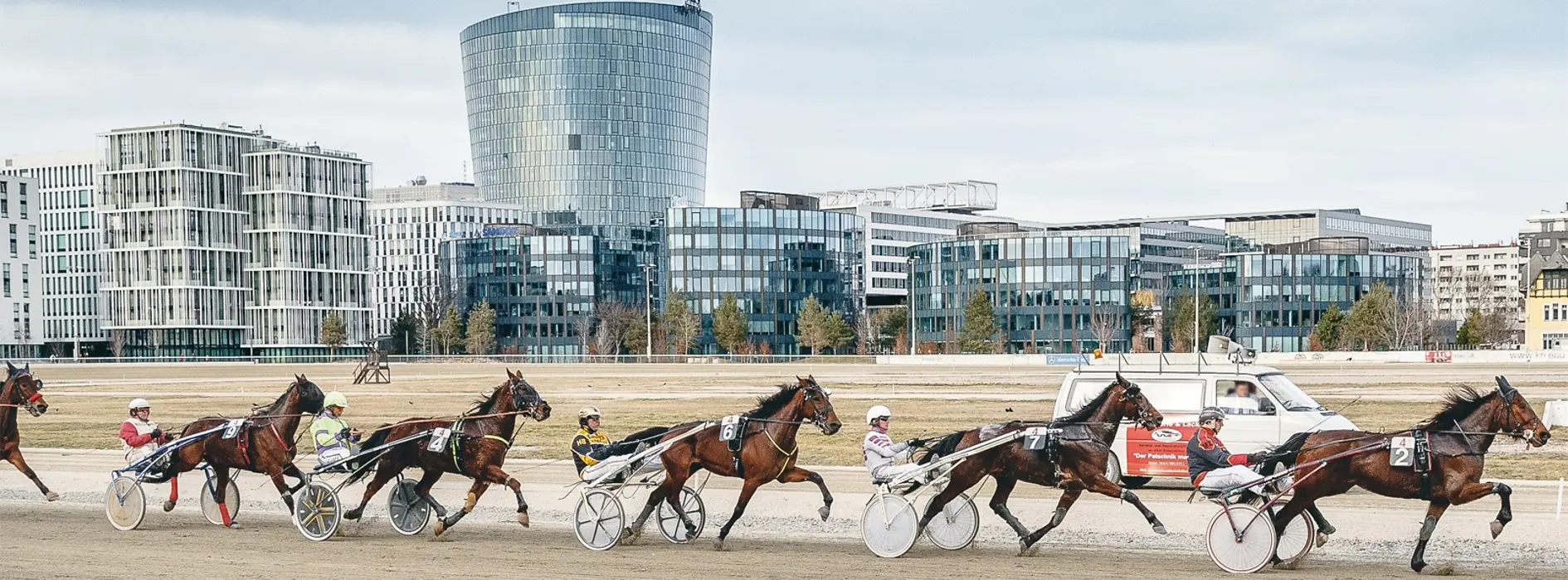 Course de trot à l'hippodrome de Krieau