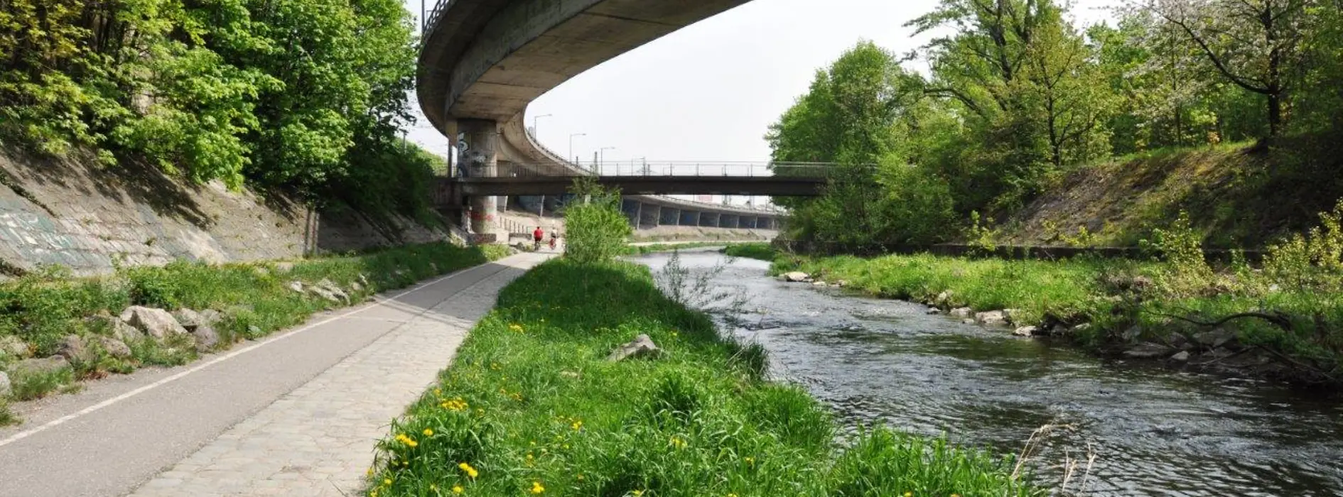 The Wien river, embankment under motorway bridge
