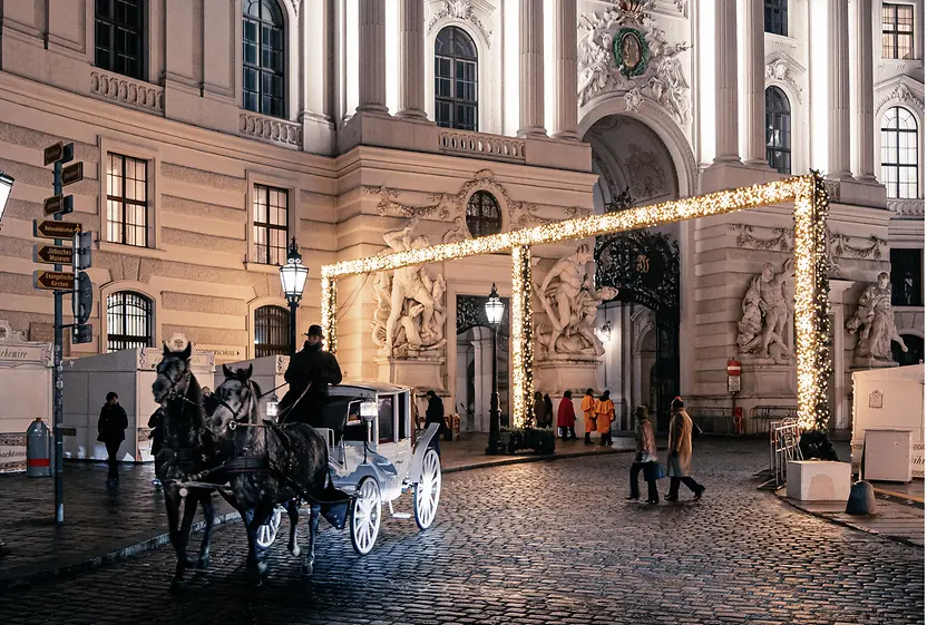 Weihnachtsbeleuchtung am Michaelerplatz