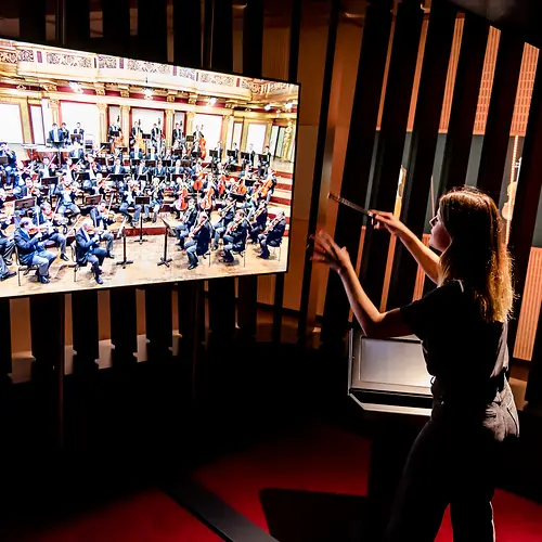 House of Music, virtual conductor