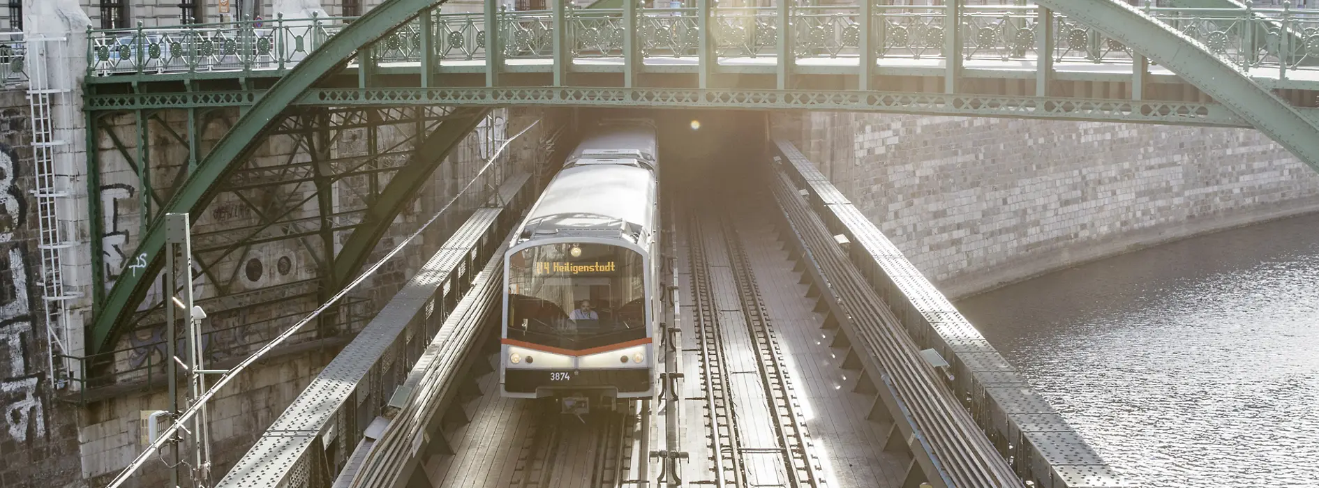 U4 subway on the Wien river bridge
