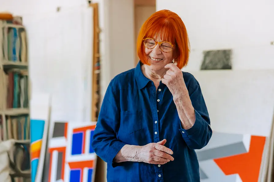 Florentina Pakosta in a studio