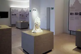 Exhibition at the Jewish Cemetery in Währing