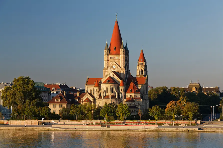 Vienna, St. Francis of Assisi Church, exterior view