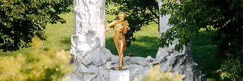 The gilded statue of waltz king Johann Strauss Sohn in Vienna's Stadtpark.
