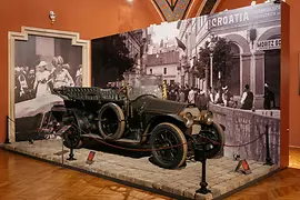 Museo di Storia Militare, veicolo in cui l'erede al trono Francesco Ferdinando fu assassinato a Sarajevo