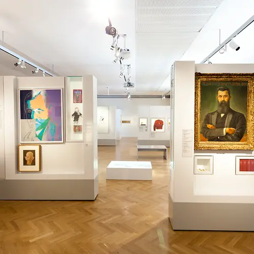 Exhibition of artworks at the Jewish Museum Vienna