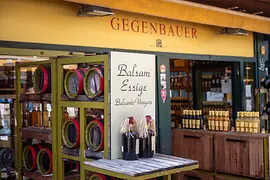 Gegenbauer at Naschmarkt exterior view