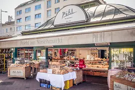 Poehl at Naschmarkt exterior view