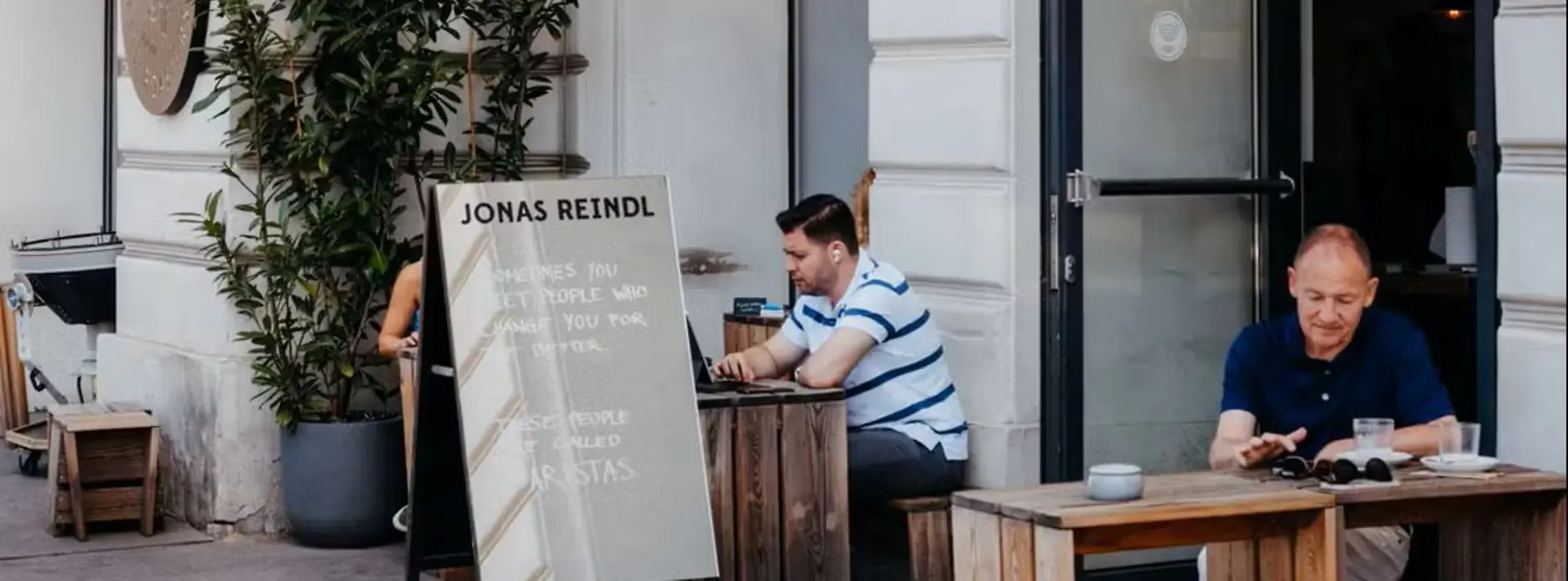 Jonas Reindl Coffee Roasters exterior view